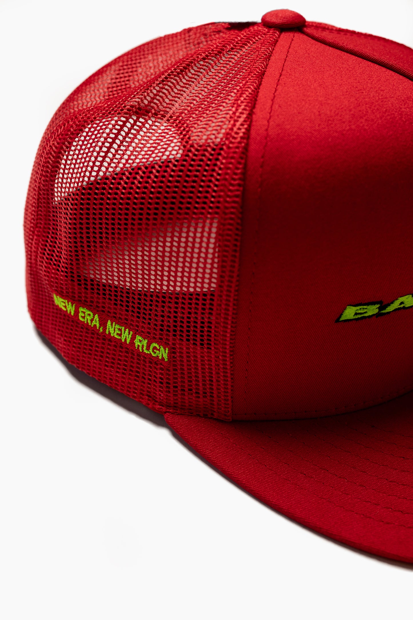 RETRO TRUCKER CAP - NEW ERA, NEW RLGN.