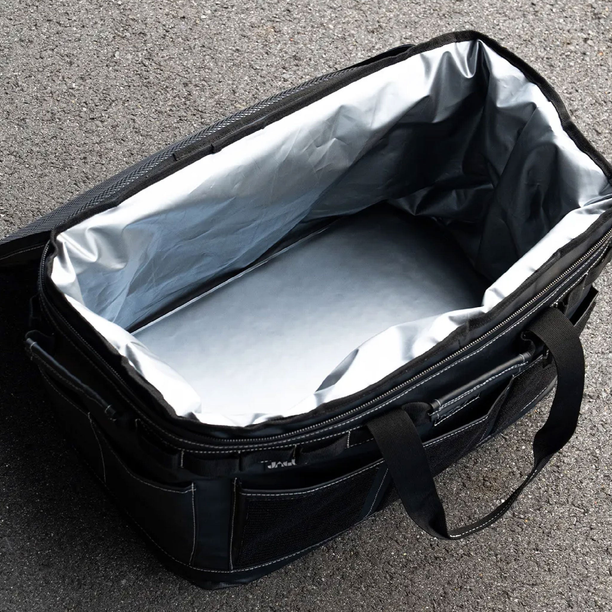 DRT x JAGUY - SOFT COOLER CONTAINER M